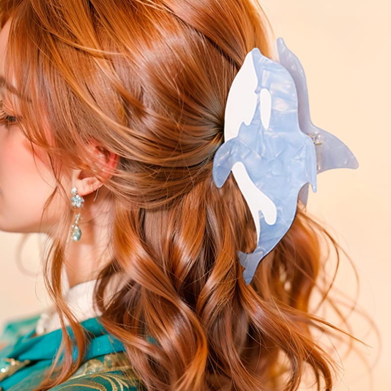 Jumbo Diamond Blue Orca Hair Claw Clips
