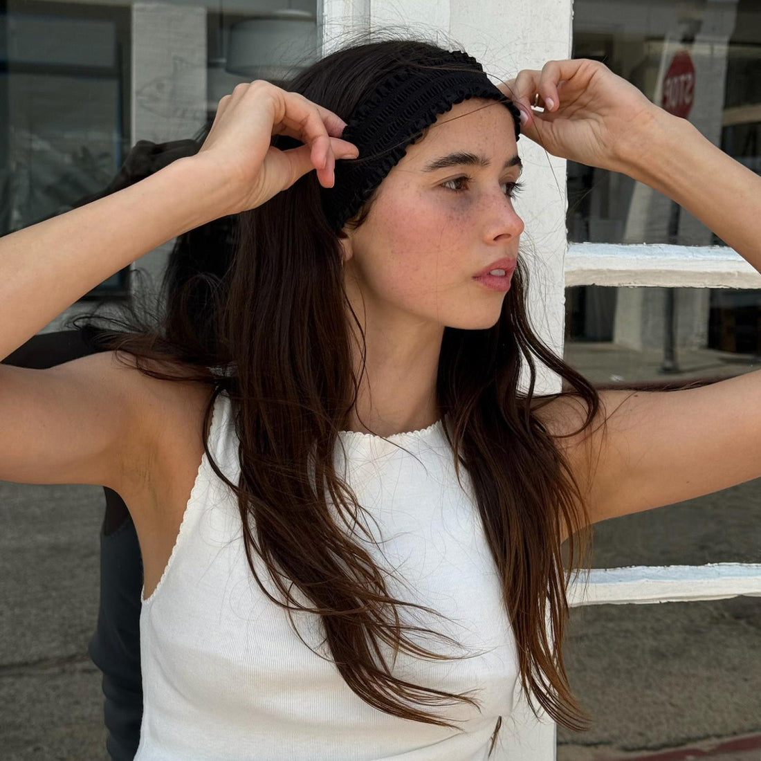 Ruffle Headband in Noir